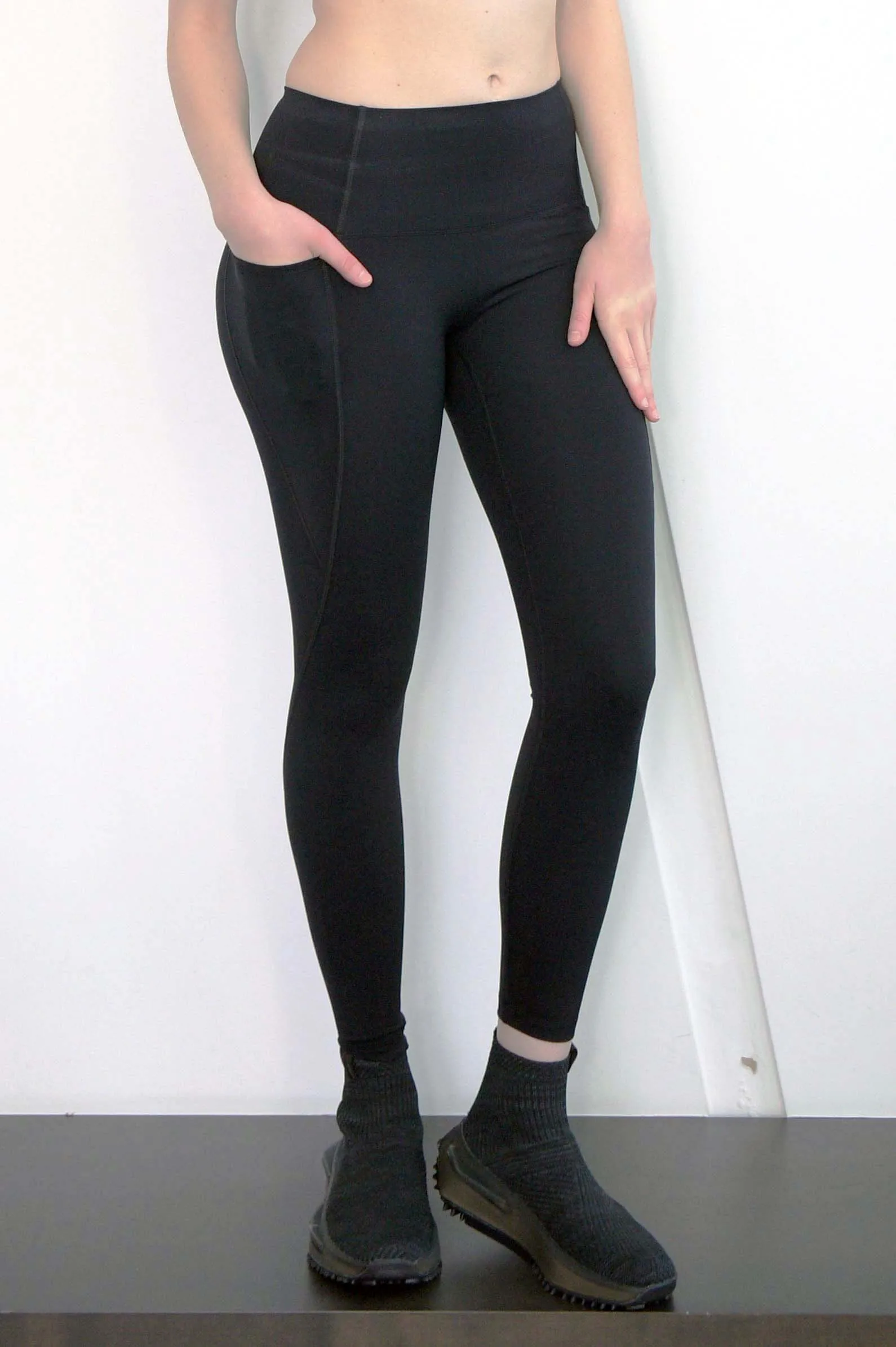 CARA FLEECE LINED YOGA LEGGING