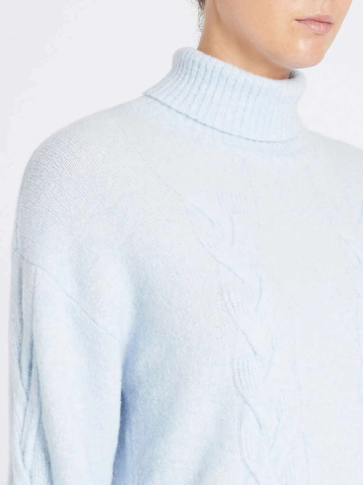 Chow Sweater - Skyway Blue