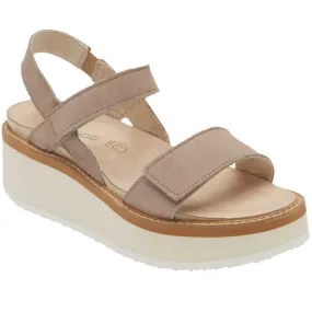 Naot Meringue Platform Sandal Stone Nubuck/ Off White Sole (Women's)