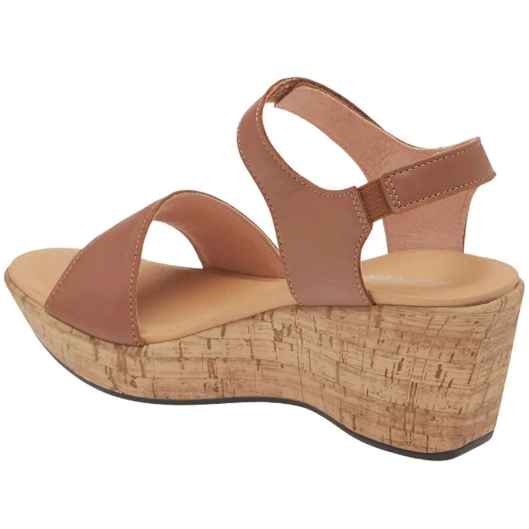 Naot Summer Wedge Sandal Caramel Leather (Women's)