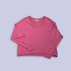 Notch LS Tee