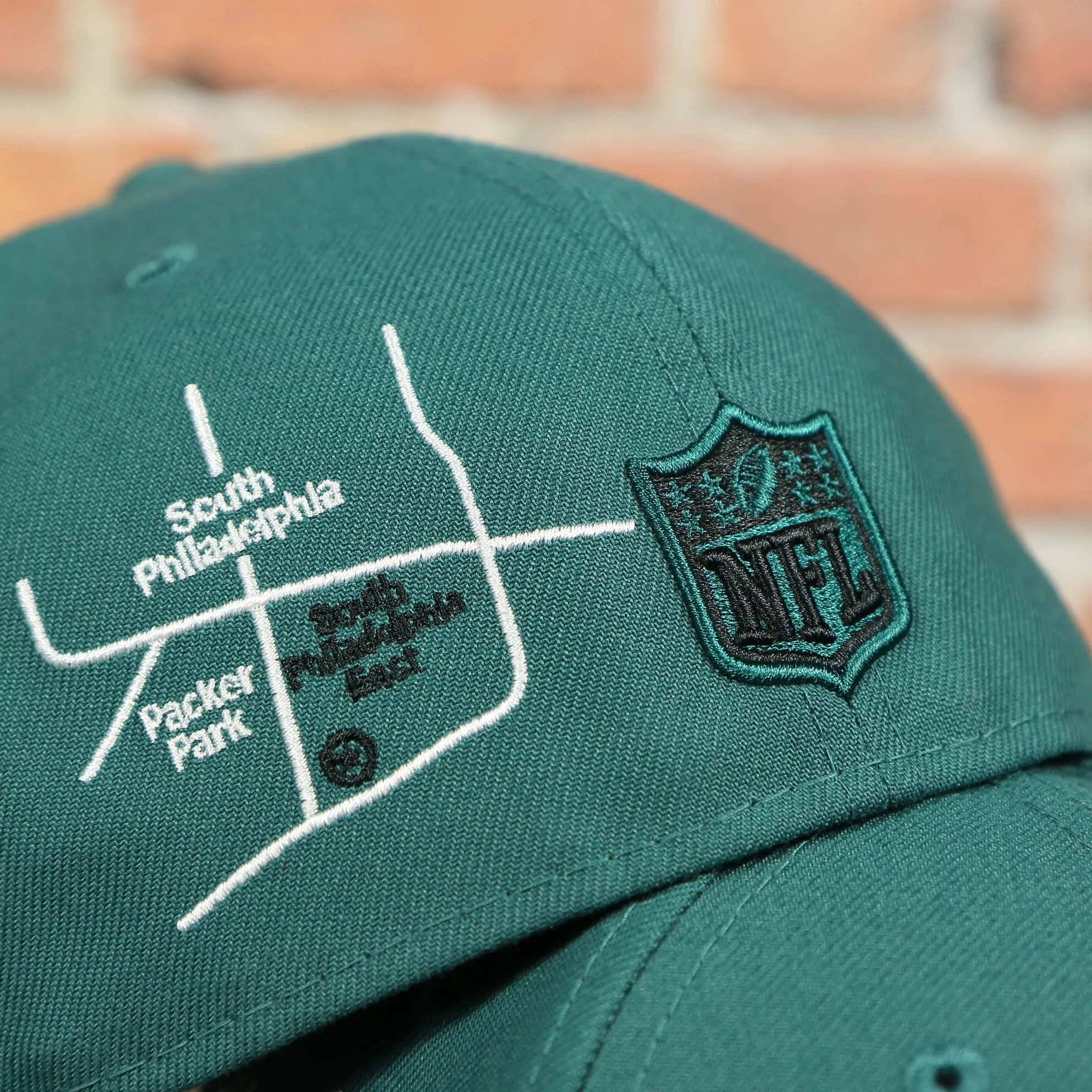 Philadelphia Eagles City Transit All Over Side Patch Gray Bottom 59Fifty Fitted Cap