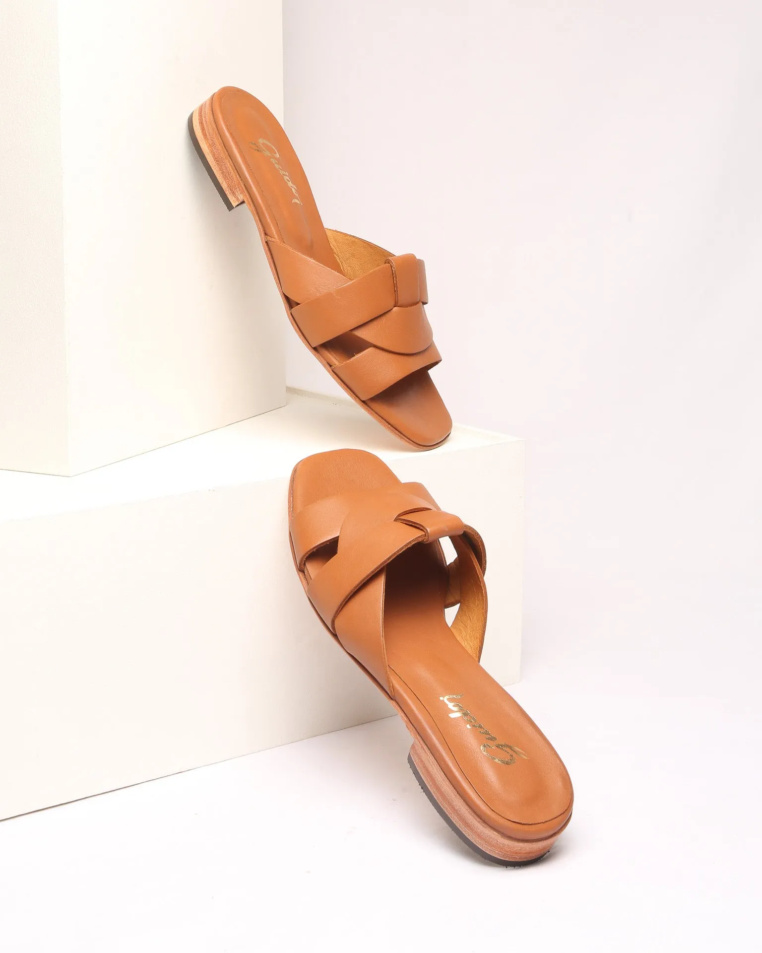 Sandal Gala Tan