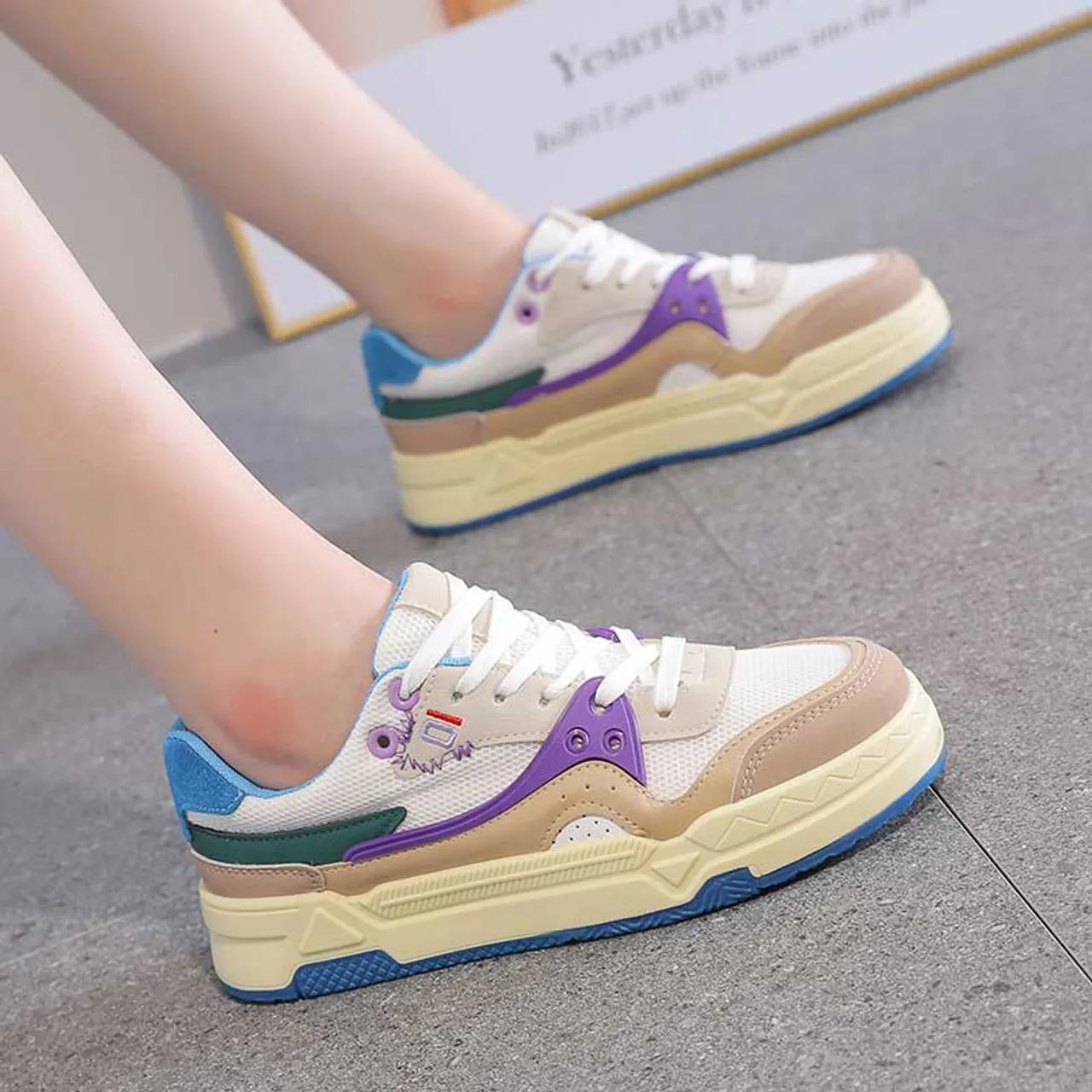 White purple casual pattern shoe sneaker